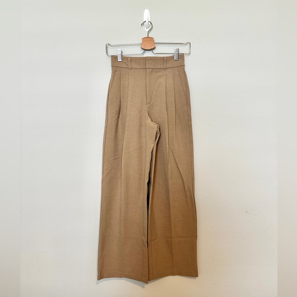 GU Trousers - Picture 1 of 4